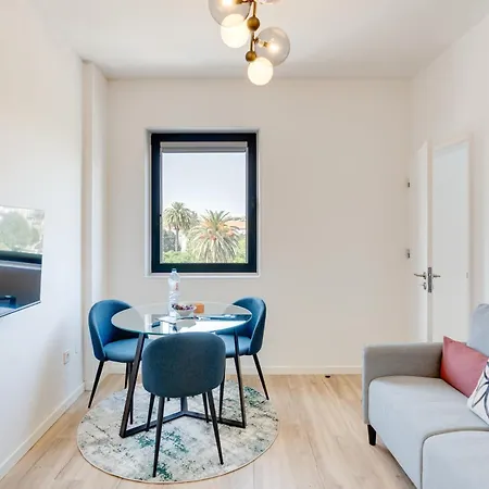 Apartment Rola Art Work Ii By Da'home Porto